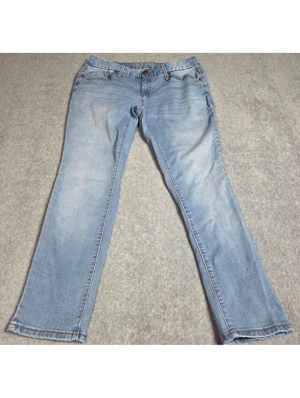 Faded Glory Womens 12P Petite Velvet Touch Skinny Jeans Light Wash Soft Stretch